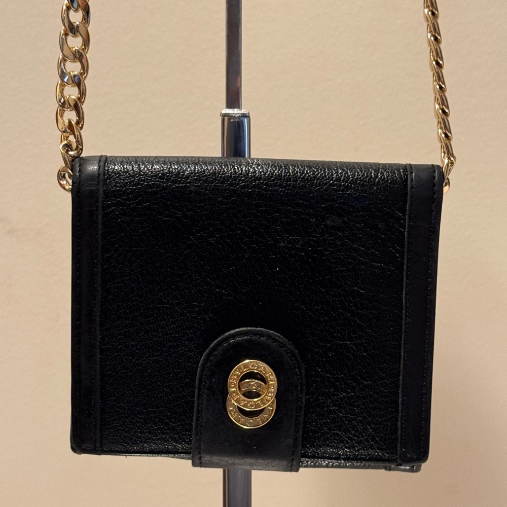 BVLGARI BIFOLD WALLET IN EUC MINT CONDITION IN BLACK LEATHER